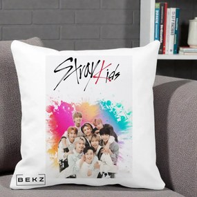 Perna Personalizata K-pop Stray Kids cu Splash Multicolor, 40x40 cm, Alba Mata, Husa Detasabila, Perna Inclusa, BEKZ®