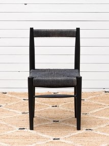 Scaun dining împletit din iută și lemn de mango, negru, cu spătar înfășurat în sfoară și picioare rotunde, 80 x 44 x 44 cm, „Gitana”