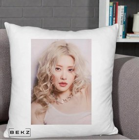 Perna Personalizata K-pop BLACKPINK Rose, 40x40 cm, Alb Pufos, Husa Detasabila, Perna Inclusa, BEKZ®