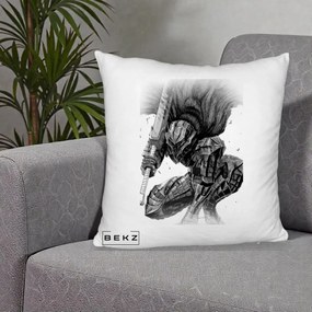 Perna Personalizata Berserk Guts Armor of Darkness Manga, 40x40 cm, Alb Pufos, Husa Detasabila, Perna Inclusa, BEKZ®