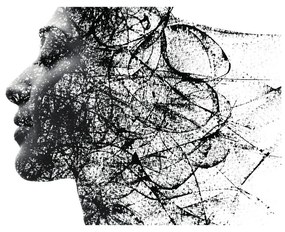 Tapet femeie cu elemente abstracte