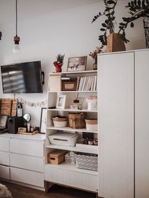 Biblioteca pentru copii Culoare Alb, TOTEME BOTANIC