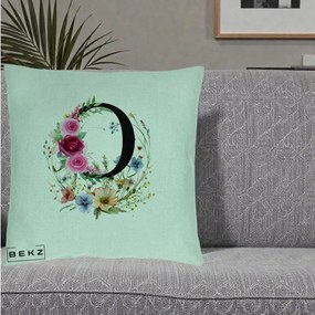 Cadou Personalizat - Perna Personalizata Monogram Litera O cu Flori Acuarela, 40x40 cm, Verde Menta, Husa Detasabila, Perna Inclusa, BEKZ®