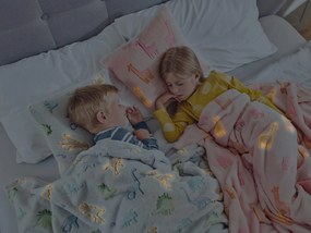 SET PENTRU COPII WARM HUG 2022 130x190 cm