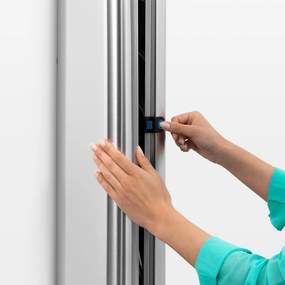 Cutie protectoare pentru uscător de rufe de perete WallFix – Brabantia