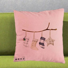 Perna Decorativa Ciorapi de Craciun pe Ramura, 40x40 cm, Roz, Husa Detasabila, Perna Inclusa, BEKZ®