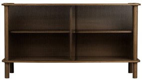 Vitrină maro din lemn de stejar cu ușă glisantă 135x73,5x48 cm Italic – UMAGE