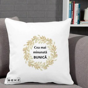 Cadou pentru Bunica - Perna Personalizata Cea Mai Minunata Bunica Coronita Frunze Acuarela, 40x40 cm, Alba Mata, Husa Detasabila, Perna Inclusa, BEKZ®