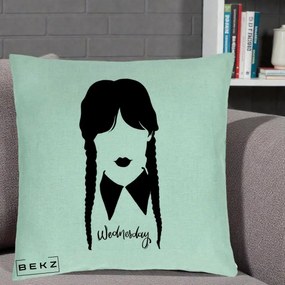 Perna Personalizata Wednesday Addams Silueta Alb-Negru, 40x40 cm, Verde Menta, Husa Detasabila, Perna Inclusa, BEKZ®