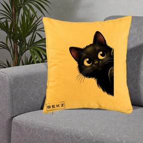 Perna Decorativa Pisica Neagra Dragalasa Curioasa, 40x40 cm, Galben, Husa Detasabila, Perna Inclusa, BEKZ®
