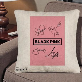 Perna Personalizata K-pop BLACKPINK Semnaturi Roz, 40x40 cm, Bej Canapea, Husa Detasabila, Perna Inclusa, BEKZ®