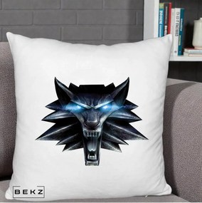Perna Decorativa The Witcher Wolf Head, 40x40 cm, Alb Pufos, Husa Detasabila, Perna Inclusa, BEKZ®