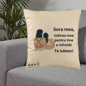 Cadou pentru Sora - Perna Personalizata Sora Mea Te Iubesc Doua Fete Fashioniste Line Art, 40x40 cm, Bej, Husa Detasabila, Perna Inclusa, BEKZ®