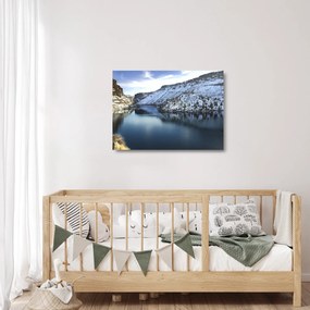 Tablou pe sticlă - peisaj de iarnă cu lac (70x50 cm)