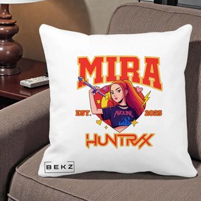 Perna Personalizata K-pop HUNTRX Mira Personaj Avoline, 40x40 cm, Alba Mata, Husa Detasabila, Perna Inclusa, BEKZ®