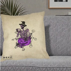 Perna Decorativa Schelet Vrajitor cu Dovleac Violet Halloween, 40x40 cm, Crem, Husa Detasabila, Perna Inclusa, BEKZ®
