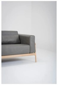 Canapea din piele bovină cu structură din lemn masiv de stejar Gazzda Fawn, 240 cm, gri închis