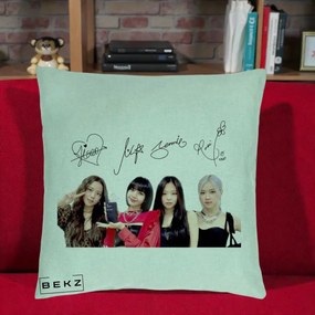 Perna Personalizata K-pop BLACKPINK Semnaturi, 40x40 cm, Verde Menta, Husa Detasabila, Perna Inclusa, BEKZ®