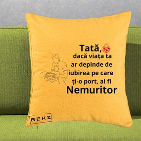 Cadou pentru Tata - Perna Personalizata Tata Nemuritor Lectura, 40x40 cm, Galben, Husa Detasabila, Perna Inclusa, BEKZ®