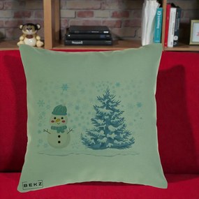 Perna Decorativa Om de Zapada si Brad Craciun, 40x40 cm, Verde, Husa Detasabila, Perna Inclusa, BEKZ®