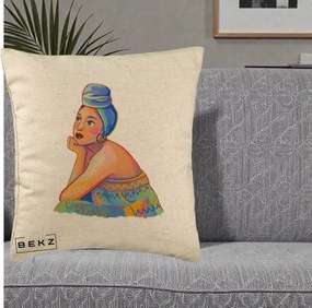 Perna Decorativa Portret Femeie Contemplativa, 40x40 cm, Bej, Husa Detasabila, Perna Inclusa, BEKZ®