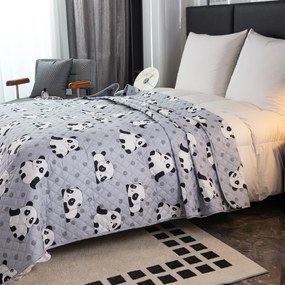 Cuvertura de pat cu model PANDA gri Dimensiuni: 170 x 210 cm