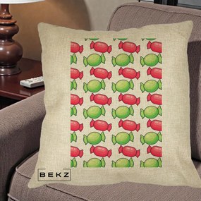 Perna Decorativa Bomboane Craciun Pattern, 40x40 cm, Crem, Husa Detasabila, Perna Inclusa, BEKZ®