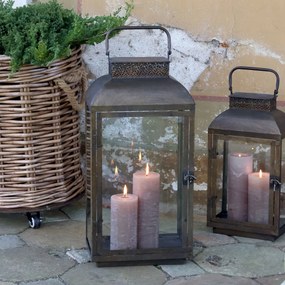 Set 2 felinare decorative vintage din alamă antichizată și sticlă, cu decor dantelat, 55x26x17,5 cm, „Forge"