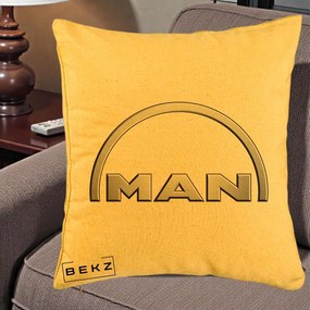 Perna Personalizata cu emblema MAN, 40x40 cm, Galben, Husa Detasabila, Perna Inclusa, BEKZ®
