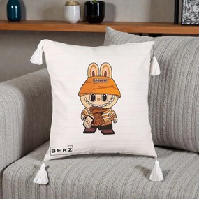 Perna Personalizata Labubu Streetwear Portocaliu, 40x40 cm, Bej cu Franjuri, Husa Detasabila, Perna Inclusa, BEKZ®