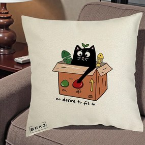 Perna Decorativa Pisica in Cutie No Desire to Fit In, 40x40 cm, Ecru, Husa Detasabila, Perna Inclusa, BEKZ®