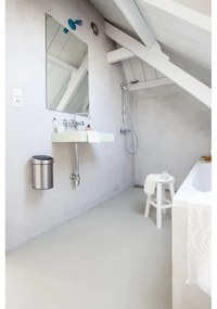 Cos de gunoi Brabantia Touch Bin 647217, 3 L, Deschidere lina si silentioasa, Montare pe perete, Rezistent la amprente, Inox