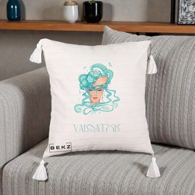 Perna Personalizata Zodiac Varsator Cowgirl, 40x40 cm, Bej cu Franjuri, Husa Detasabila, Perna Inclusa, BEKZ®