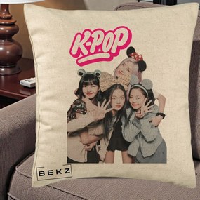 Perna Personalizata BLACKPINK K-Pop Grup Pozitii Amuzante, 40x40 cm, Bej, Husa Detasabila, Perna Inclusa, BEKZ®