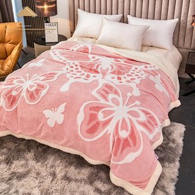 Patura super pufoasa cu blanita, 3D cu fluturi, 200x230 cm, PUF07