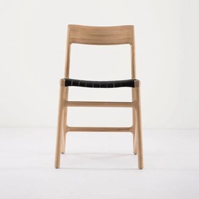 Scaun din lemn masiv de stejar Gazzda Fawn, negru