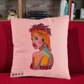 Perna Decorativa Portret Femeie Colorat Pop Art, 40x40 cm, Roz, Husa Detasabila, Perna Inclusa, BEKZ®