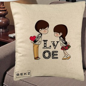 Cadou Romantic - Perna Personalizata Cuplu Kawaii LOVE, 40x40 cm, Bej, Husa Detasabila, Perna Inclusa, BEKZ®