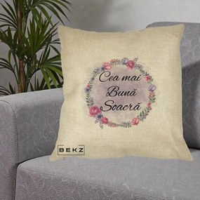 Cadou pentru Soacra - Perna Personalizata Cea mai Buna Soacra cu Coronita Flori Roz si Mov, 40x40 cm, Crem, Husa Detasabila, Perna Inclusa, BEKZ®