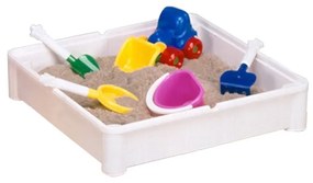 Set măsuță și scaune pentru copii  New Baby 3 buc., colorat