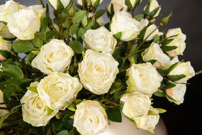 Aranjament floral mediu design LUX BEAN ROSE