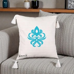 Perna Decorativa Ornament Turcoaz Fleur de Lis, 40x40 cm, Bej cu Franjuri, Husa Detasabila, Perna Inclusa, BEKZ®
