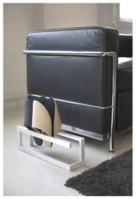 Suport pentru papuci de casă alb din metal Line – YAMAZAKI