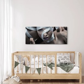 Tablou cu femeie și panglică (120x50 cm)