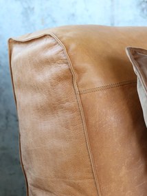 Fotoliu de relaxare cognac din piele naturală de bivol, lucrat manual, cu umplutură din bumbac reciclat, 103×83 cm, „Armagnac”