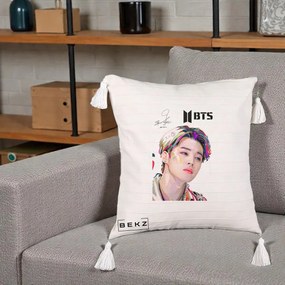 Perna Personalizata K-pop BTS Jimin Portret Artistic Multicolor cu Autograf, 40x40 cm, Bej cu Franjuri, Husa Detasabila, Perna Inclusa, BEKZ®