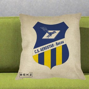 Perna Personalizata CS Aerostar Bacau Fotbal, 40x40 cm, Crem, Husa Detasabila, Perna Inclusa, BEKZ®