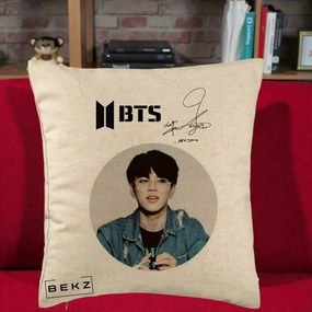 Perna Personalizata K-pop BTS Jimin Portret Cerc Autograf Geaca, 40x40 cm, Bej, Husa Detasabila, Perna Inclusa, BEKZ®