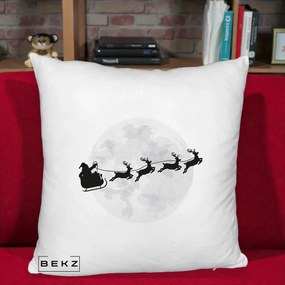 Perna Decorativa Mos Craciun Sanie Luna, 40x40 cm, Alb Pufos, Husa Detasabila, Perna Inclusa, BEKZ®