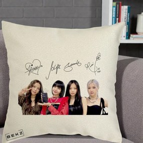 Perna Personalizata K-pop BLACKPINK Semnaturi, 40x40 cm, Ecru, Husa Detasabila, Perna Inclusa, BEKZ®